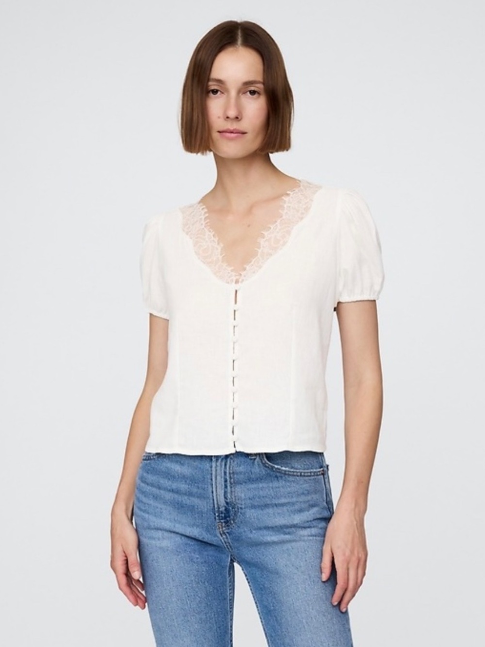 NWT Gap Linen-Blend Lace V-Neck Top Size M